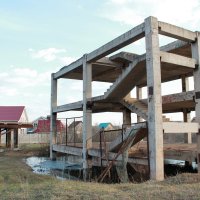 Заброшенная стройка :: Мария 