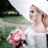 Невеста с зонтом :: Светлана Ларс