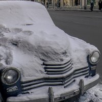 Питер, но проспект Московский. ГАЗ М-20 "Победа". :: Игорь Олегович Кравченко