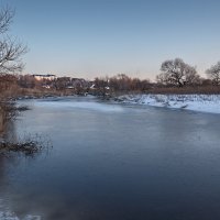 На речке уже проталины ... :: Евгений Хвальчев