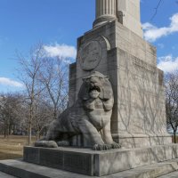 Фрагмент монумента в честь открытия автомагистрали в Торонто. :: Юрий Поляков