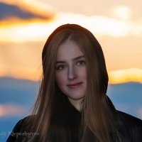 Спонтанный портрет на закате :: Анатолий Клепешнёв