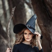 Ведьма :: Валерия Линц
