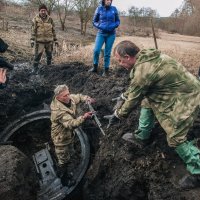 Здесь когда-то гремела война... :: Михаил 