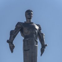60 лет полёту Гагарина, 41 год памятнику. :: Игорь Олегович Кравченко