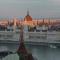 Венгерский Парламент ( Здание ) в лучах закатных ... :: Andrey Bragin 