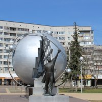 Памятник первопроходцам атомной энергетики :: Andrey Lomakin