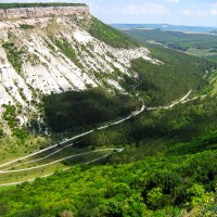 Долина Ашлама-Дере. Вид с чуфуткалинского плато :: ~ Лидия ~