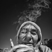 Smoke gets in your eyes :: Roman Mordashev