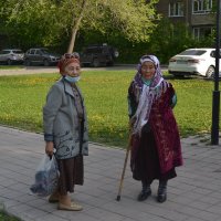 Бабушки ,карагандинки. :: Андрей Хлопонин