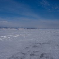 На льду Байкала :: Константин Шабалин