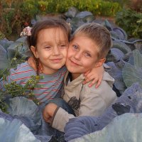 Детишки в капусте :: Юлия Андреева