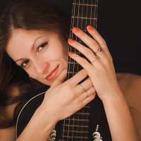 Девушка с гитарой :: Svetlana Nefedova