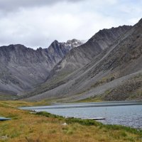 Высокогорное озеро Кок-Коль, хребет Чихачева на границе с Монголией :: Галина 