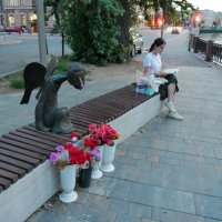 Плачущий ангел на набережной р.Карповка :: Alexey YakovLev