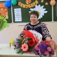 Цветы для любимой учительницы. :: Пётр Четвериков