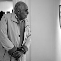 Легендарный скульптор Вардкес Авакян на выставке "Японская графика" :: Анатолий ...