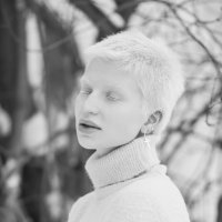 Девушка-альбинос :: Наталья Егорова