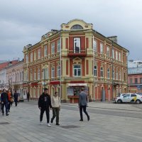 Большая Покро́вская улица в Нижнем Новгороде :: Лидия Бусурина