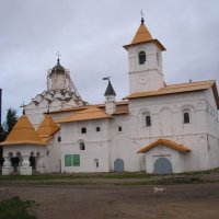 церковь Троицкого монастыря :: Юрий Шевляков