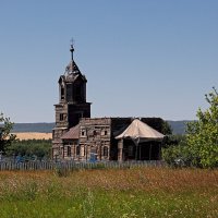 Старинный Казанский храм. Павловка. Самарская область :: MILAV V