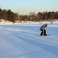 Спорт зимой на озере :: Вера Щукина