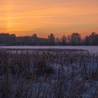 Зимний закат на Лебяжьем озере. :: Виктор Евстратов
