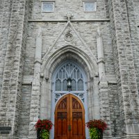 Главный вход в Собор Св. Марии (1848 г.), г. Кингстон, Канада :: Юрий Поляков