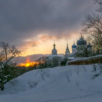 Зимний вечер в Боголюбово :: Сергей Цветков