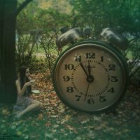 Time :: Elisa Wise