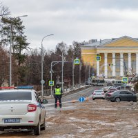 Остановка на Загорской запрещена. :: Анатолий. Chesnavik.