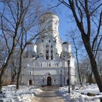 Церковь Усекновения Главы Иоанна Предтечи в Дьякове (Коломенское) :: Oleg4618 Шутченко