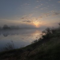 Утро на реке :: Николай Капранов 