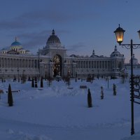 Дворец земледельцев, Казань, холодным вечером. :: Евгений Седов