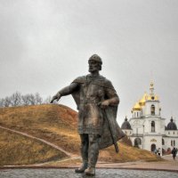 Памятник Юрию Долгорукому :: Andrey Lomakin
