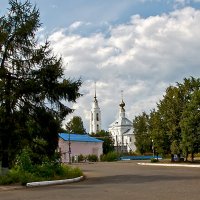 В центре города Буй. Костромская область :: MILAV V