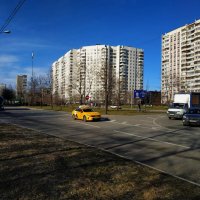 Настоящий апрель в городе :: Андрей Лукьянов