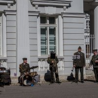 В городском саду играет.... :: Ирина Соловьёва