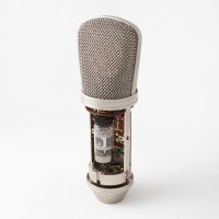 vocal cardioid condenser tube microphone :: Евгений nibumbum