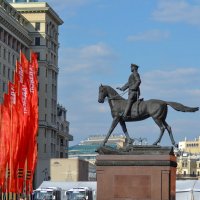 Памятник маршалу Г.К. Жукову :: александр 