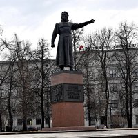 Памятник Минину :: Дмитрий Лупандин