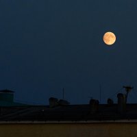Луна :: Равиль Исмаилов