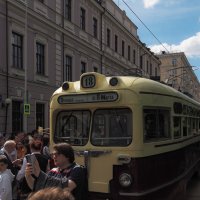 Старый Трамвай на Чистых Прудах :: юрий поляков