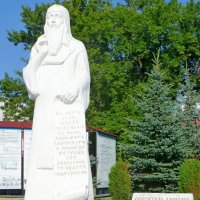 Памятник покровителю Самары :: Raduzka (Надежда Веркина)