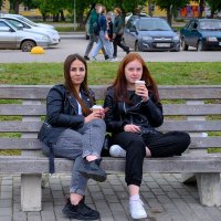 На скамейке..... :: Андрей + Ирина Степановы