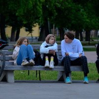На скамейке..... :: Андрей + Ирина Степановы
