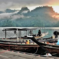 Рассвет на озере Чео Лан.Таиланд. :: Рустам Илалов