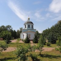 Капотня. Церковь Рождества Пресвятой Богородицы в Капотне. :: Александр Качалин