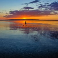 Закат на озере Белё :: Алексей Мезенцев