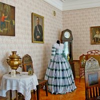 В выставочном зале музейного комплекса :: Raduzka (Надежда Веркина)